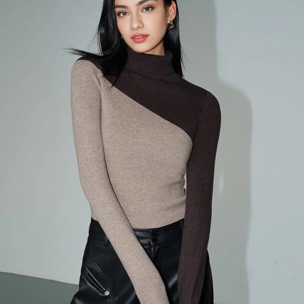 NWT Asymmetric Patchwork Long Sleeve Mock Neck Knit Top